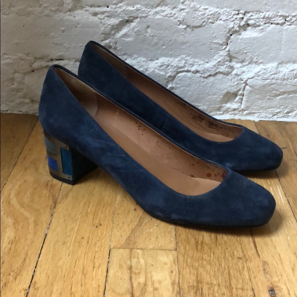 Nina Original short heeled, blue suede pumps